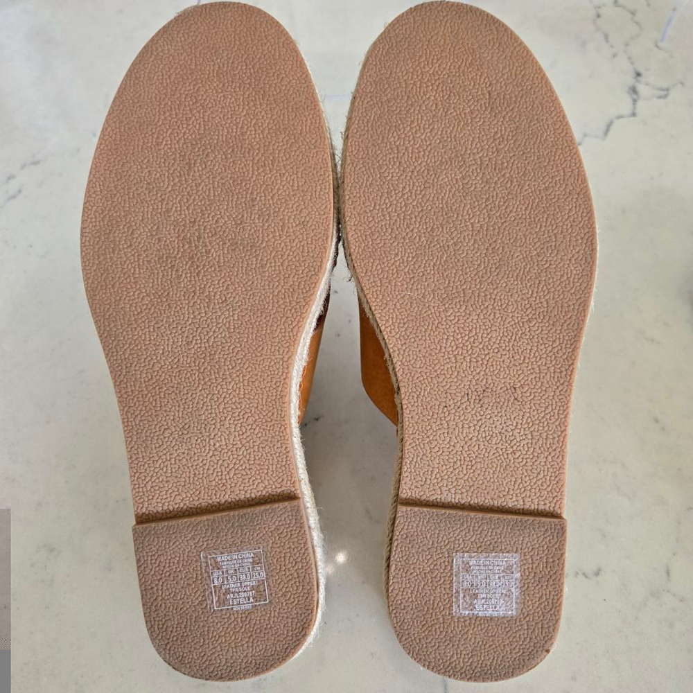 Roxy Women's Cognac Crossover Leather Slide Sandals - Picture 7 of 12